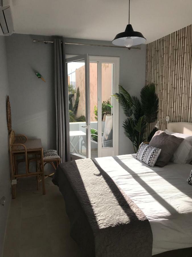 Appartement Plein Centre Saint Florent Face Au Port Exterior foto